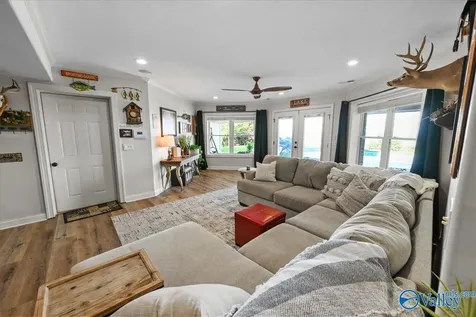 1321 Cardessa Lane Grant AL 35747