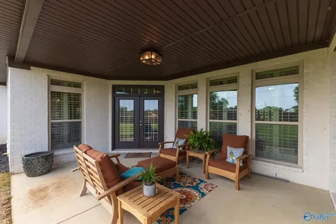 20727 Lakewood Drive Athens AL 35611
