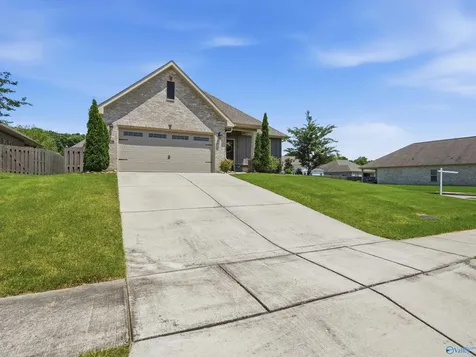 3029 Peevey Creek Lane SE Owens Cross Roads AL 35763