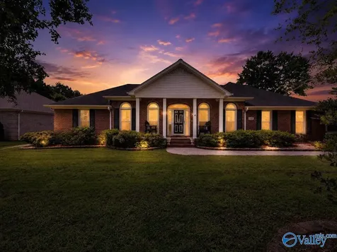 112 Kimberly Lou Boulevard Huntsville AL 35811