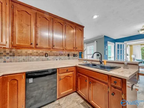 112 Kimberly Lou Boulevard Huntsville AL 35811