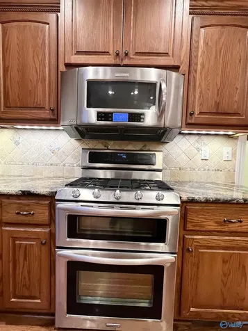 100 Forest Bend Drive Huntsville AL 35806