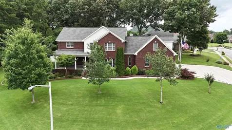 100 Forest Bend Drive Huntsville AL 35806