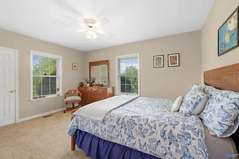 2331 Buck Island Drive Guntersville AL 35976