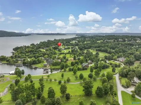2331 Buck Island Drive Guntersville AL 35976