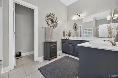 4410 Hidden Lake Drive Owens Cross Roads AL 35763