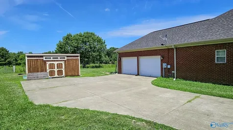 16811 Poplar Creek Road Athens AL 35611