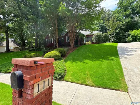 111 Glenmore Drive Madison AL 35758