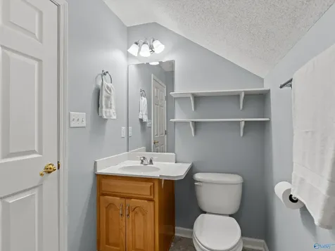 5519 Cedar Mill Drive Guntersville AL 35976