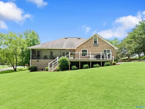 5519 Cedar Mill Drive Guntersville AL 35976