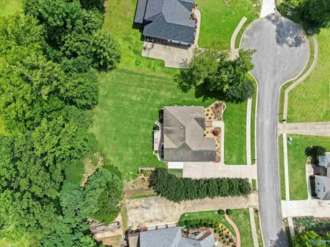 5519 Cedar Mill Drive Guntersville AL 35976