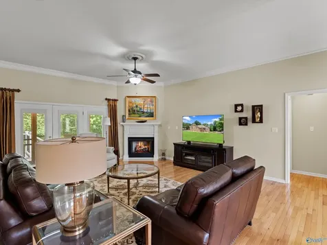 5519 Cedar Mill Drive Guntersville AL 35976