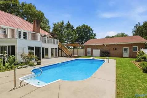 103 Ce Lee Drive NW Huntsville AL 35806