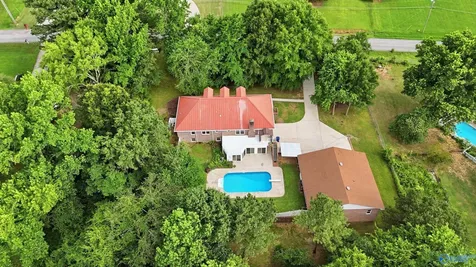 103 Ce Lee Drive NW Huntsville AL 35806