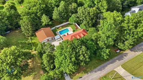 103 Ce Lee Drive NW Huntsville AL 35806
