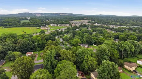 4703 Wellington Point NW Huntsville AL 35816