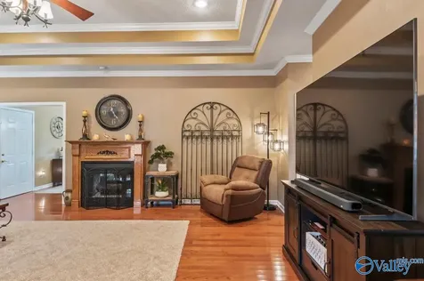 1304 Cardessa Lane Grant AL 35747