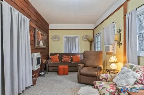 1304 Cardessa Lane Grant AL 35747