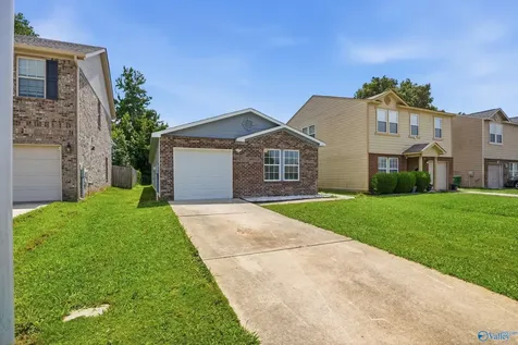 277 Bermuda Lakes Drive Meridianville AL 35759