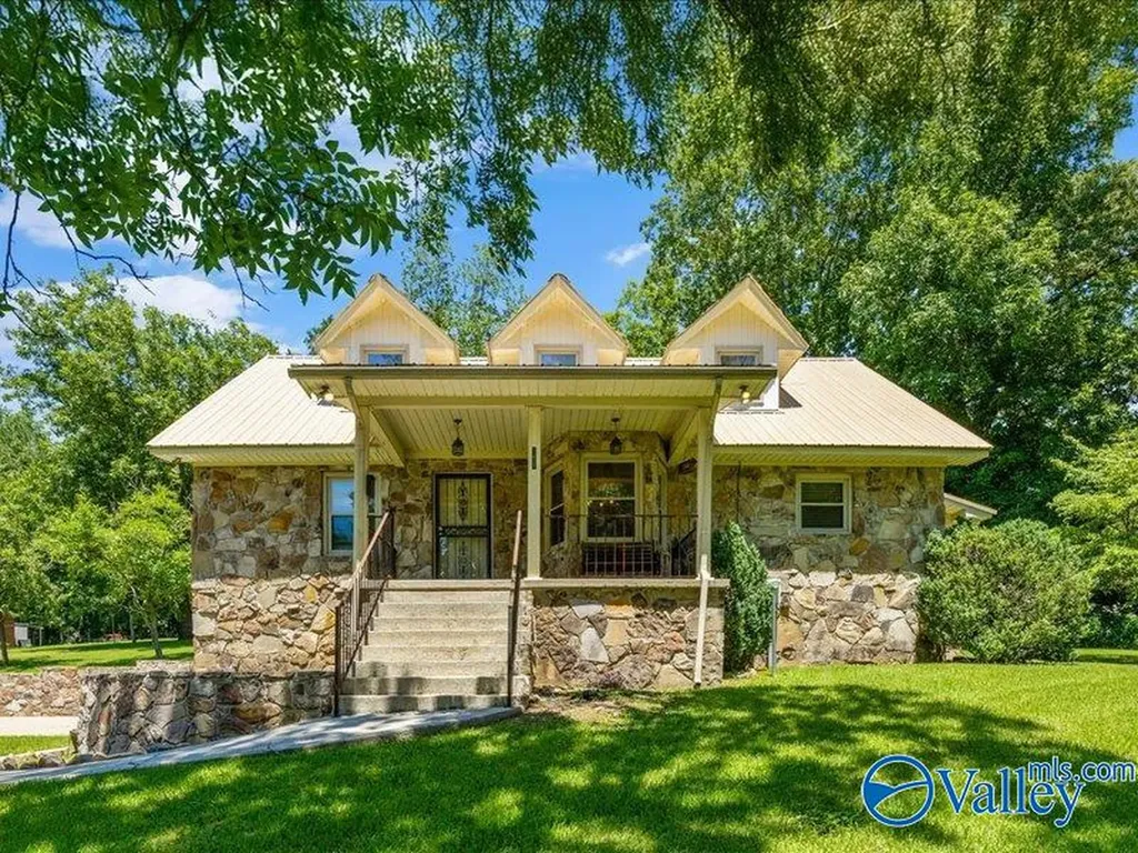 111 Spencer Drive Meridianville AL 35759