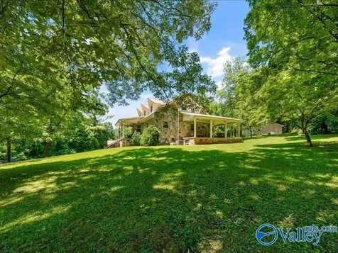 111 Spencer Drive Meridianville AL 35759