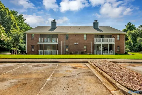 6646 Willow Pointe Drive NW Huntsville AL 35806