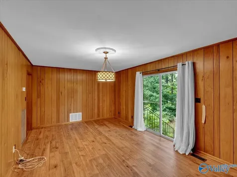 1911 Ruth Street Scottsboro AL 35769