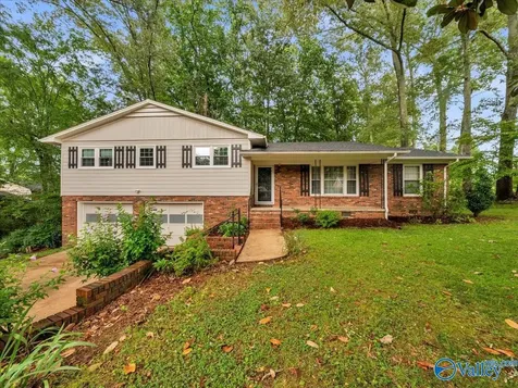 1911 Ruth Street Scottsboro AL 35769