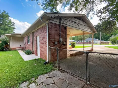 1808 Dailey Terrace Huntsville AL 35816