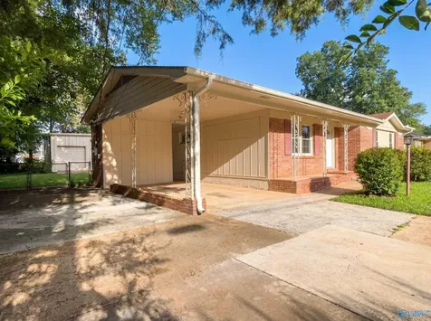 1808 Dailey Terrace Huntsville AL 35816