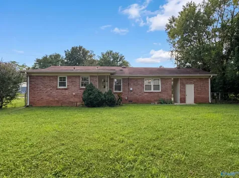 1808 Dailey Terrace Huntsville AL 35816