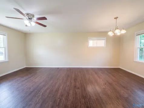 1808 Dailey Terrace Huntsville AL 35816