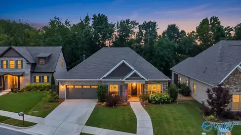 26 Cobbs Cove Way SE Huntsville AL 35803