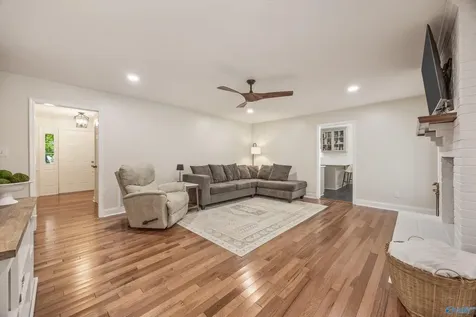 2620 Excalibur Drive Huntsville AL 35803