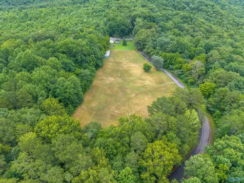 1156 Fish Trap Road Grant AL 35747