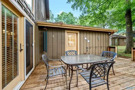 292 Point Of Pines Guntersville AL 35976