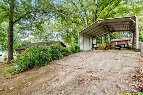 292 Point Of Pines Guntersville AL 35976