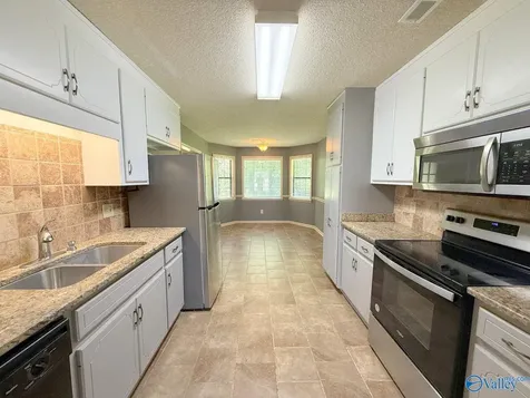 102 Watercress Circle Huntsville AL 35806