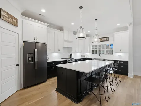 16789 Colton Lane Athens AL 35613