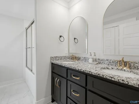 16789 Colton Lane Athens AL 35613