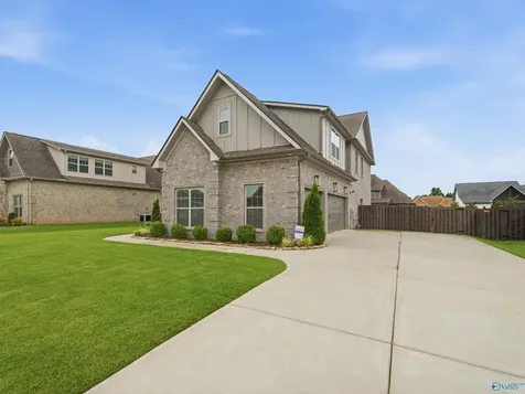 16789 Colton Lane Athens AL 35613