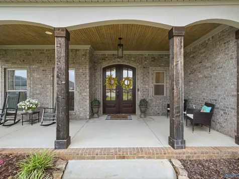 16789 Colton Lane Athens AL 35613
