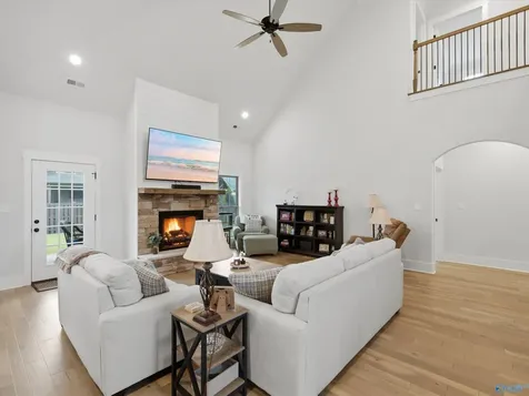 16789 Colton Lane Athens AL 35613