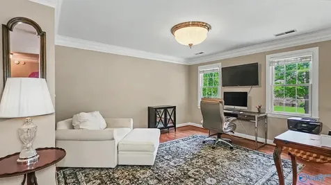2200 SE Honey Locust Lane SE Huntsville AL 35803