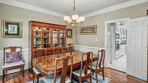 2200 SE Honey Locust Lane SE Huntsville AL 35803
