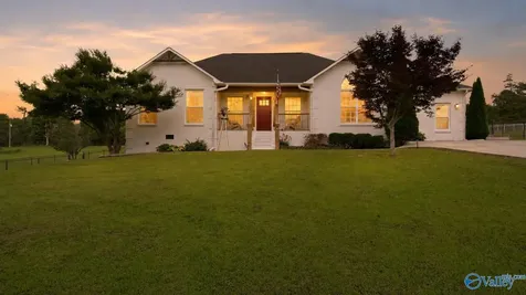40 Sidney Drive Scottsboro AL 35769