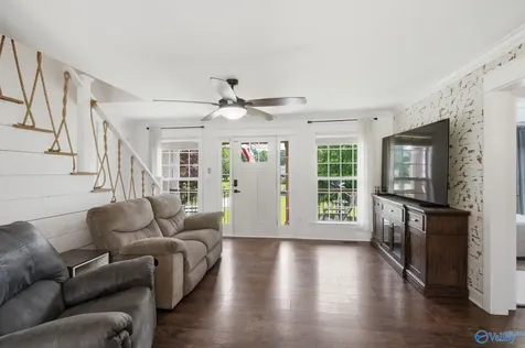 40 Sidney Drive Scottsboro AL 35769