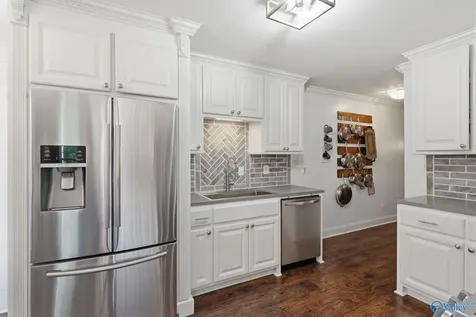 40 Sidney Drive Scottsboro AL 35769