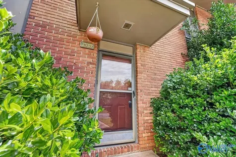 2307 SW Colony Drive Huntsville AL 35802