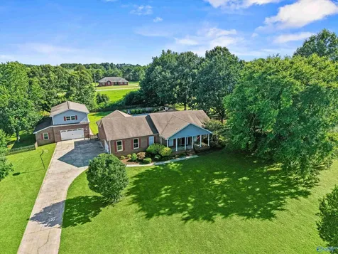 2888 Bob Wade Lane Harvest AL 35749